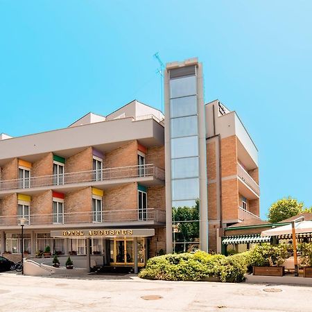 Hotel Augustus Fano Dış mekan fotoğraf