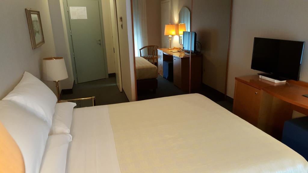 Hotel Augustus Fano Dış mekan fotoğraf