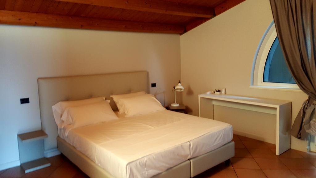 Hotel Augustus Fano Dış mekan fotoğraf